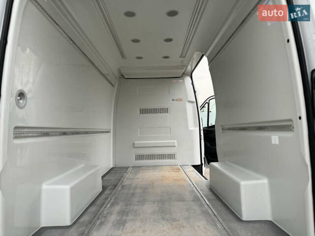 Белый Мерседес Sprinter, объемом двигателя 2.14 л и пробегом 223 тыс. км за 23900 $, фото 39 на Automoto.ua