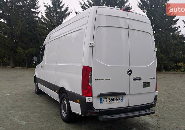 Белый Мерседес Sprinter, объемом двигателя 0 л и пробегом 212 тыс. км за 24200 $, фото 10 на Automoto.ua