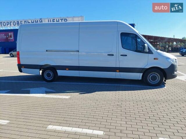 Белый Мерседес Sprinter, объемом двигателя 2.2 л и пробегом 225 тыс. км за 25999 $, фото 16 на Automoto.ua