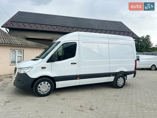 Белый Мерседес Sprinter, объемом двигателя 2.14 л и пробегом 290 тыс. км за 23070 $, фото 8 на Automoto.ua