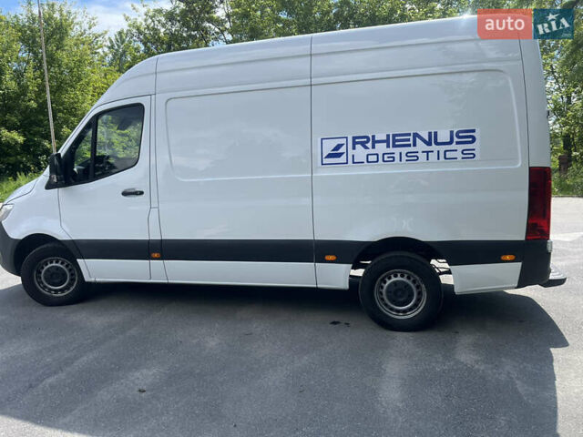 Белый Мерседес Sprinter, объемом двигателя 2.14 л и пробегом 164 тыс. км за 27200 $, фото 7 на Automoto.ua