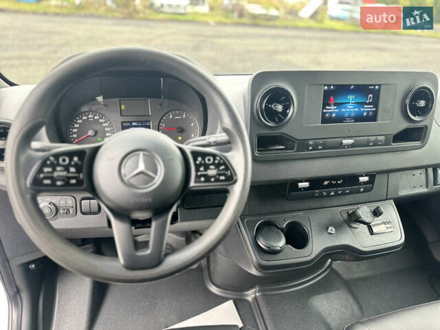 Белый Мерседес Sprinter, объемом двигателя 2.14 л и пробегом 433 тыс. км за 27900 $, фото 30 на Automoto.ua