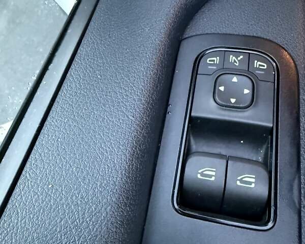 Мерседес Sprinter 2020 в Киеве на Automoto.ua Белый Мерседес Sprinter, объемом двигателя 2.2 л и пробегом 288 тыс. км за 23850 $, фото 24 на Automoto.ua