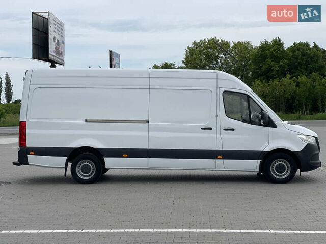 Белый Мерседес Sprinter, объемом двигателя 2.2 л и пробегом 188 тыс. км за 22800 $, фото 6 на Automoto.ua