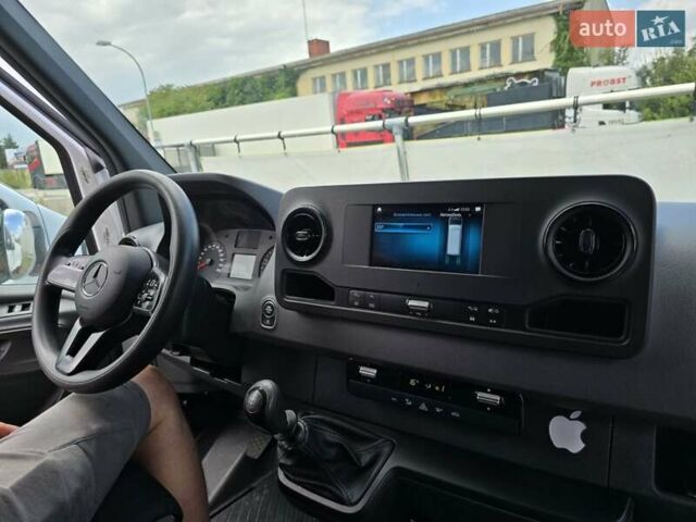 Белый Мерседес Sprinter, объемом двигателя 2.14 л и пробегом 335 тыс. км за 34261 $, фото 16 на Automoto.ua