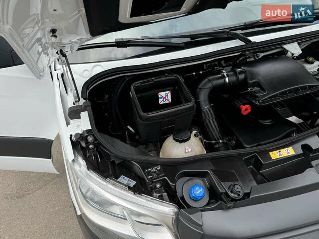 Белый Мерседес Sprinter, объемом двигателя 2.2 л и пробегом 299 тыс. км за 25600 $, фото 36 на Automoto.ua