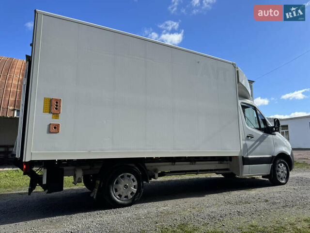 Білий Мерседес Sprinter, об'ємом двигуна 2.14 л та пробігом 399 тис. км за 23850 $, фото 18 на Automoto.ua
