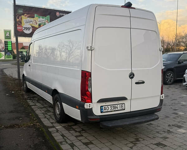 Білий Мерседес Sprinter, об'ємом двигуна 2.2 л та пробігом 260 тис. км за 27999 $, фото 2 на Automoto.ua