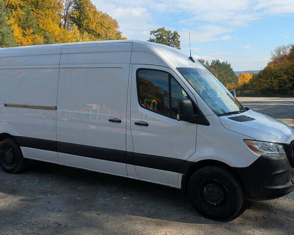 Белый Мерседес Sprinter, объемом двигателя 3 л и пробегом 157 тыс. км за 35000 $, фото 3 на Automoto.ua
