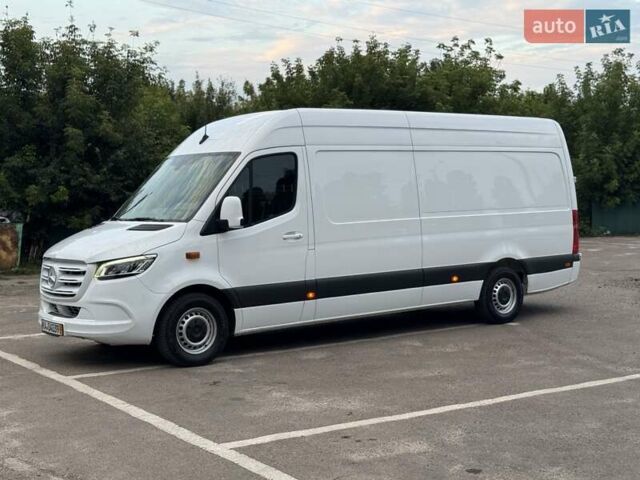 Белый Мерседес Sprinter, объемом двигателя 2.2 л и пробегом 243 тыс. км за 25800 $, фото 6 на Automoto.ua