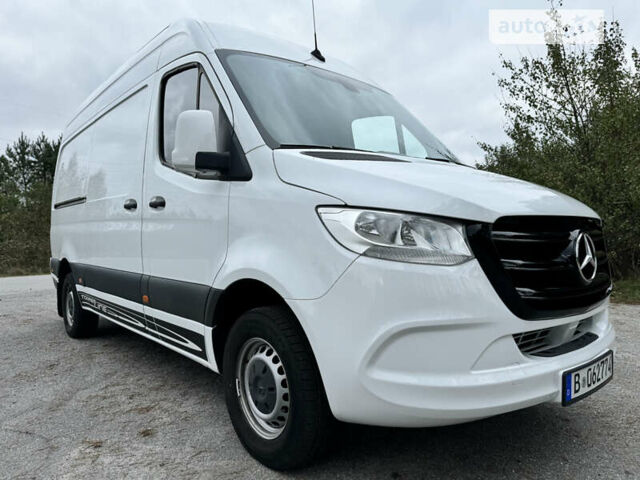 Белый Мерседес Sprinter, объемом двигателя 2.14 л и пробегом 230 тыс. км за 26900 $, фото 10 на Automoto.ua