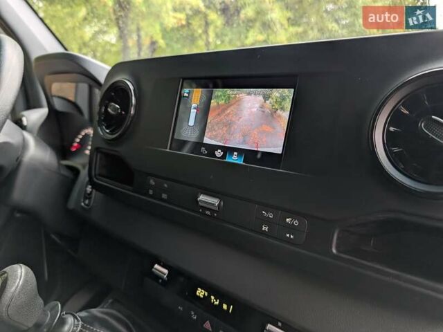 Білий Мерседес Sprinter, об'ємом двигуна 2.2 л та пробігом 291 тис. км за 25999 $, фото 88 на Automoto.ua