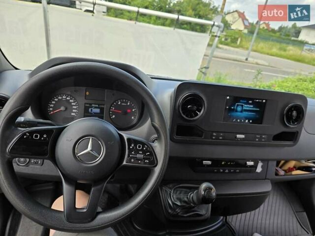 Белый Мерседес Sprinter, объемом двигателя 2.14 л и пробегом 335 тыс. км за 34261 $, фото 17 на Automoto.ua