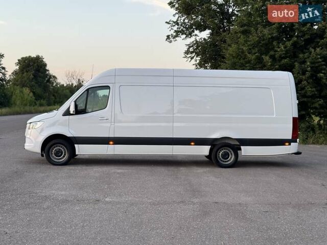 Белый Мерседес Sprinter, объемом двигателя 2.2 л и пробегом 267 тыс. км за 28900 $, фото 8 на Automoto.ua