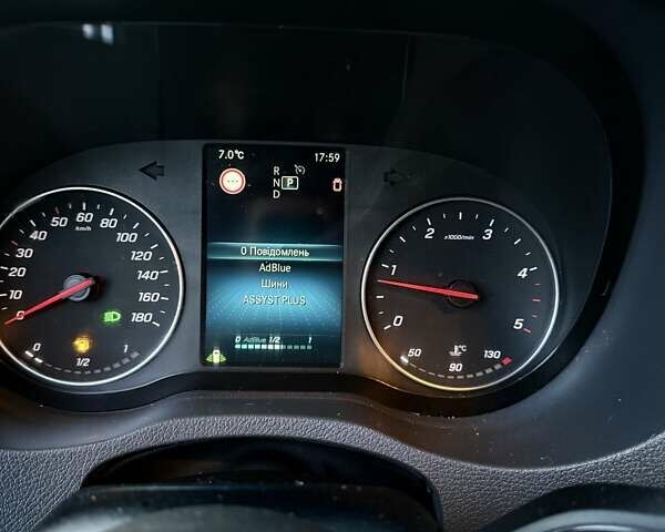 Мерседес Sprinter 2020 в Киеве на Automoto.ua Белый Мерседес Sprinter, объемом двигателя 2.2 л и пробегом 288 тыс. км за 23850 $, фото 30 на Automoto.ua