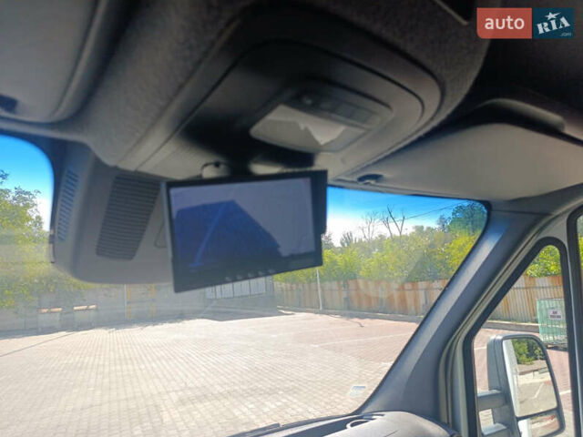 Білий Мерседес Sprinter, об'ємом двигуна 2.99 л та пробігом 241 тис. км за 41825 $, фото 9 на Automoto.ua