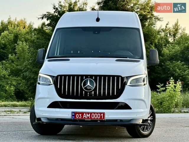 Белый Мерседес Sprinter, объемом двигателя 0 л и пробегом 290 тыс. км за 25000 $, фото 61 на Automoto.ua