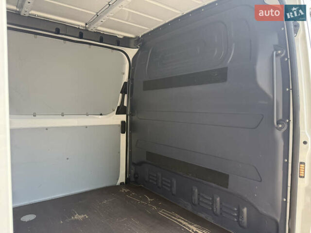 Белый Мерседес Sprinter, объемом двигателя 2.14 л и пробегом 188 тыс. км за 24900 $, фото 16 на Automoto.ua