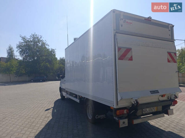 Білий Мерседес Sprinter, об'ємом двигуна 2.99 л та пробігом 241 тис. км за 41825 $, фото 4 на Automoto.ua