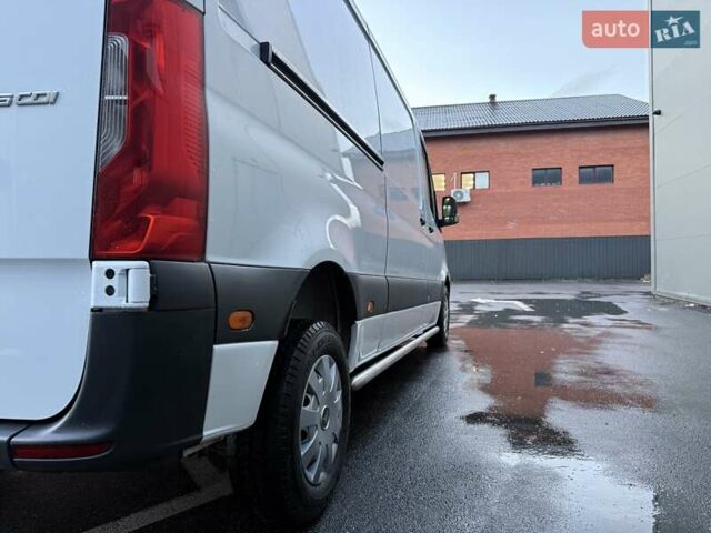 Мерседес Sprinter 2020 в Киеве на Automoto.ua Белый Мерседес Sprinter, объемом двигателя 2.2 л и пробегом 288 тыс. км за 23850 $, фото 12 на Automoto.ua