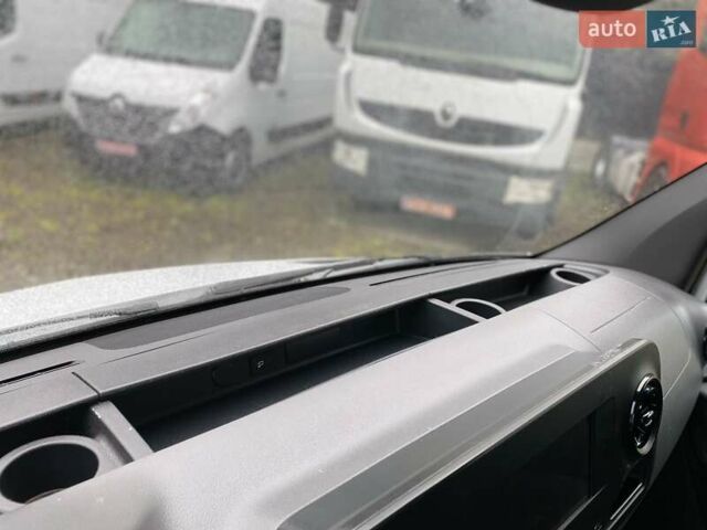 Белый Мерседес Sprinter, объемом двигателя 2.2 л и пробегом 194 тыс. км за 29850 $, фото 45 на Automoto.ua