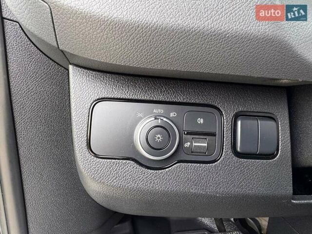 Білий Мерседес Sprinter, об'ємом двигуна 3 л та пробігом 380 тис. км за 34700 $, фото 16 на Automoto.ua