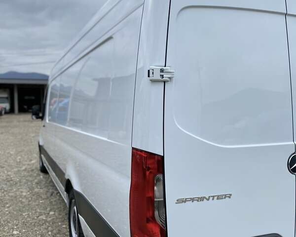 Белый Мерседес Sprinter, объемом двигателя 0 л и пробегом 198 тыс. км за 27850 $, фото 20 на Automoto.ua