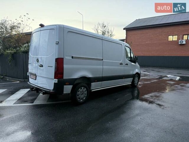 Мерседес Sprinter 2020 в Киеве на Automoto.ua Белый Мерседес Sprinter, объемом двигателя 2.2 л и пробегом 288 тыс. км за 23850 $, фото 11 на Automoto.ua