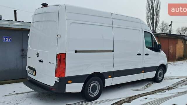 Белый Мерседес Sprinter, объемом двигателя 2.2 л и пробегом 222 тыс. км за 23999 $, фото 25 на Automoto.ua