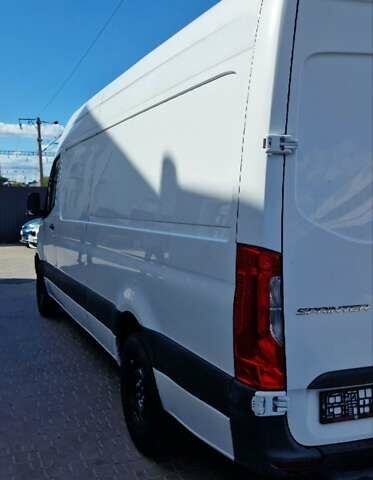 Белый Мерседес Sprinter, объемом двигателя 0 л и пробегом 73 тыс. км за 45000 $, фото 1 на Automoto.ua