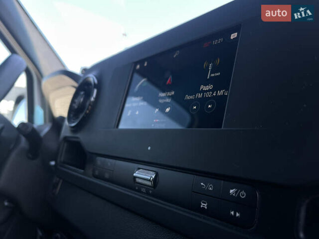 Белый Мерседес Sprinter, объемом двигателя 2.2 л и пробегом 280 тыс. км за 47500 $, фото 15 на Automoto.ua