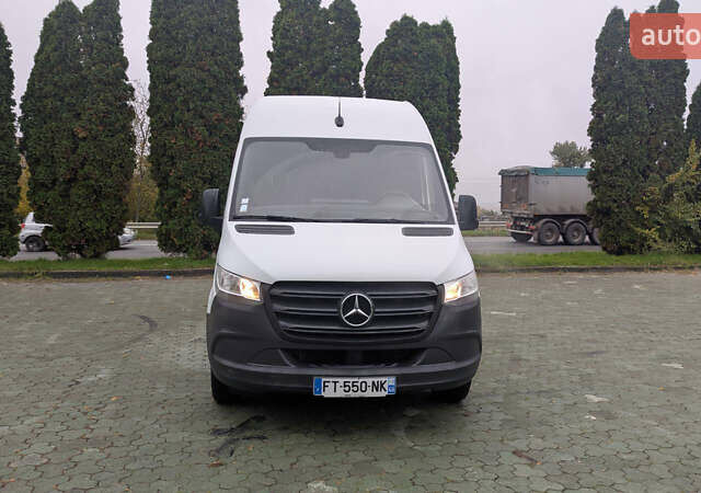 Белый Мерседес Sprinter, объемом двигателя 0 л и пробегом 212 тыс. км за 24200 $, фото 4 на Automoto.ua