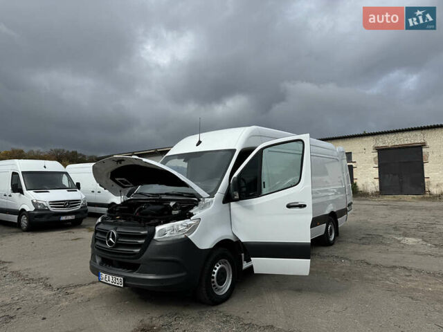 Белый Мерседес Sprinter, объемом двигателя 2.2 л и пробегом 299 тыс. км за 25600 $, фото 49 на Automoto.ua