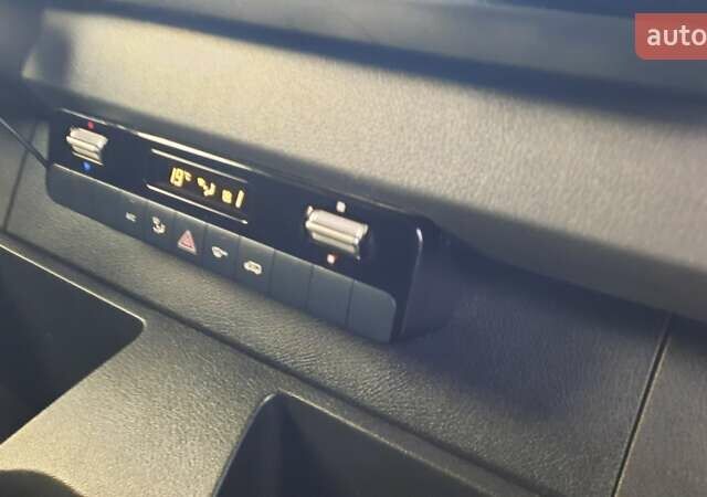 Белый Мерседес Sprinter, объемом двигателя 2.2 л и пробегом 201 тыс. км за 26599 $, фото 37 на Automoto.ua