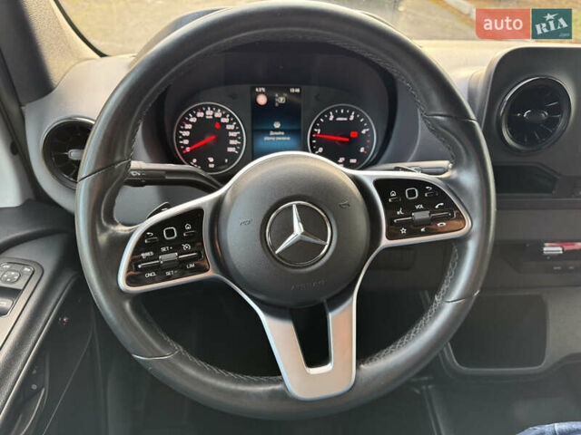 Белый Мерседес Sprinter, объемом двигателя 2.2 л и пробегом 293 тыс. км за 28800 $, фото 32 на Automoto.ua