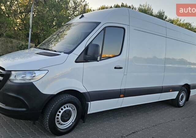 Белый Мерседес Sprinter, объемом двигателя 2.2 л и пробегом 174 тыс. км за 27500 $, фото 17 на Automoto.ua