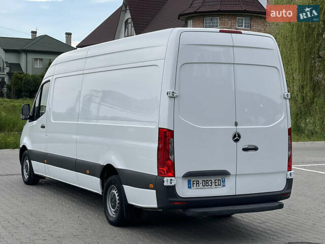 Белый Мерседес Sprinter, объемом двигателя 2.2 л и пробегом 188 тыс. км за 22800 $, фото 11 на Automoto.ua