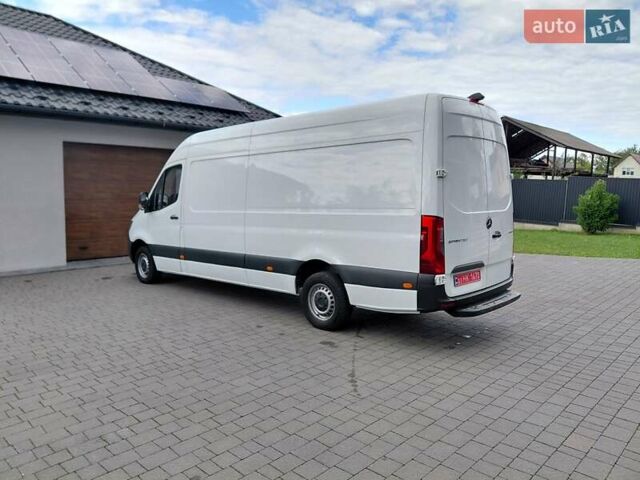 Белый Мерседес Sprinter, объемом двигателя 3 л и пробегом 361 тыс. км за 34000 $, фото 9 на Automoto.ua
