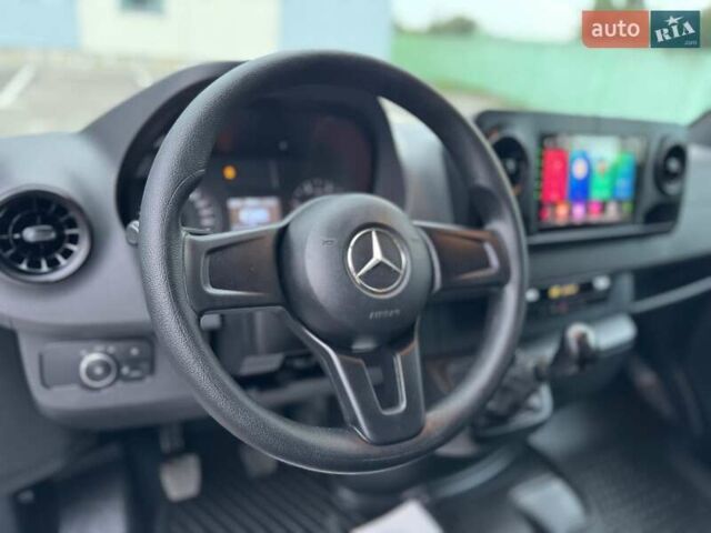 Белый Мерседес Sprinter, объемом двигателя 2.2 л и пробегом 243 тыс. км за 25800 $, фото 29 на Automoto.ua