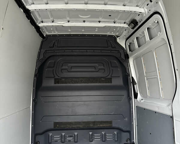 Белый Мерседес Sprinter, объемом двигателя 2.99 л и пробегом 205 тыс. км за 30500 $, фото 33 на Automoto.ua