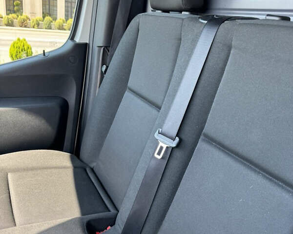 Білий Мерседес Sprinter, об'ємом двигуна 2.2 л та пробігом 260 тис. км за 27999 $, фото 29 на Automoto.ua