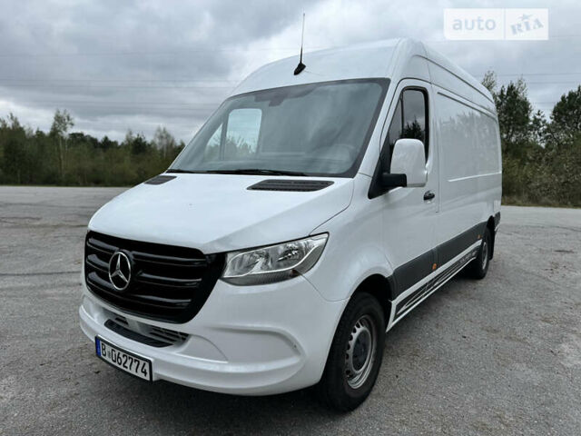 Белый Мерседес Sprinter, объемом двигателя 2.14 л и пробегом 230 тыс. км за 26900 $, фото 9 на Automoto.ua