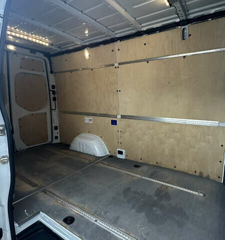 Белый Мерседес Sprinter, объемом двигателя 2.14 л и пробегом 290 тыс. км за 23070 $, фото 22 на Automoto.ua
