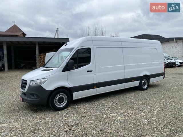Белый Мерседес Sprinter, объемом двигателя 0 л и пробегом 198 тыс. км за 27850 $, фото 4 на Automoto.ua