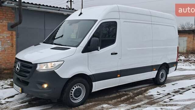Белый Мерседес Sprinter, объемом двигателя 2.2 л и пробегом 222 тыс. км за 23999 $, фото 10 на Automoto.ua