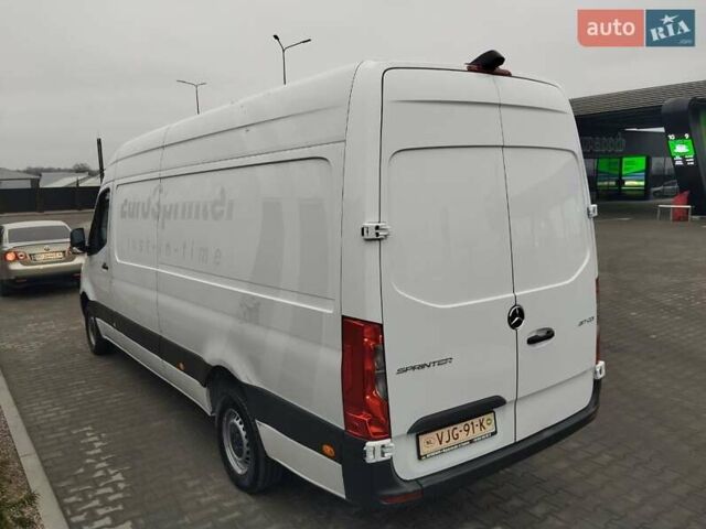 Белый Мерседес Sprinter, объемом двигателя 2 л и пробегом 333 тыс. км за 26950 $, фото 58 на Automoto.ua
