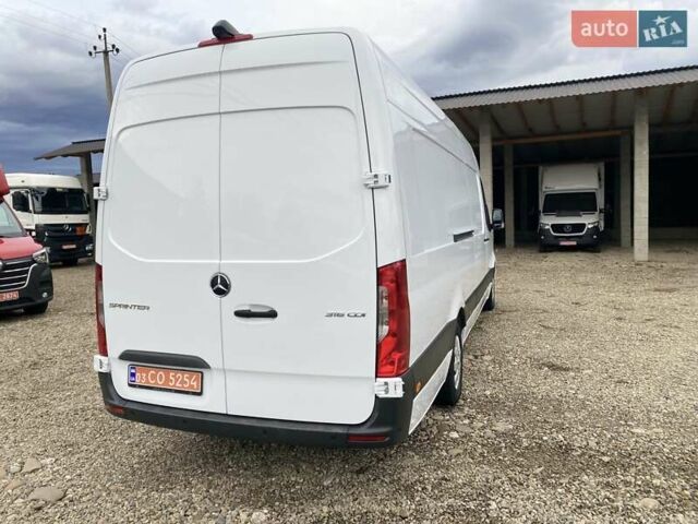 Белый Мерседес Sprinter, объемом двигателя 2.2 л и пробегом 198 тыс. км за 27900 $, фото 13 на Automoto.ua