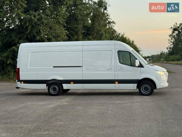 Белый Мерседес Sprinter, объемом двигателя 2.2 л и пробегом 267 тыс. км за 28900 $, фото 82 на Automoto.ua