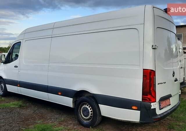 Белый Мерседес Sprinter, объемом двигателя 2.2 л и пробегом 201 тыс. км за 26599 $, фото 32 на Automoto.ua