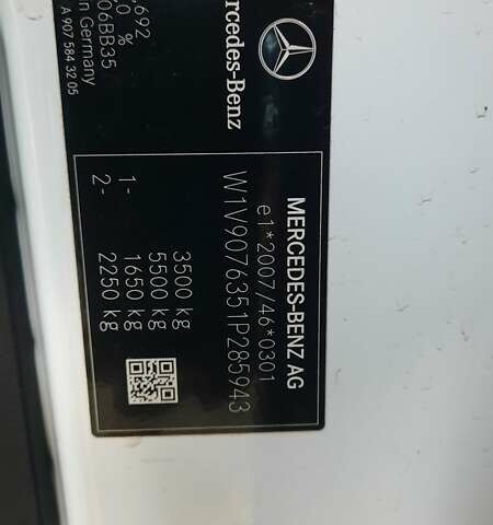Белый Мерседес Sprinter, объемом двигателя 2.2 л и пробегом 201 тыс. км за 26599 $, фото 52 на Automoto.ua
